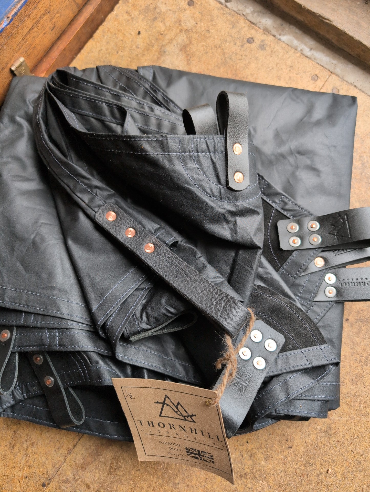 SALE: black / black 3m x 3m CLASSIC tarp