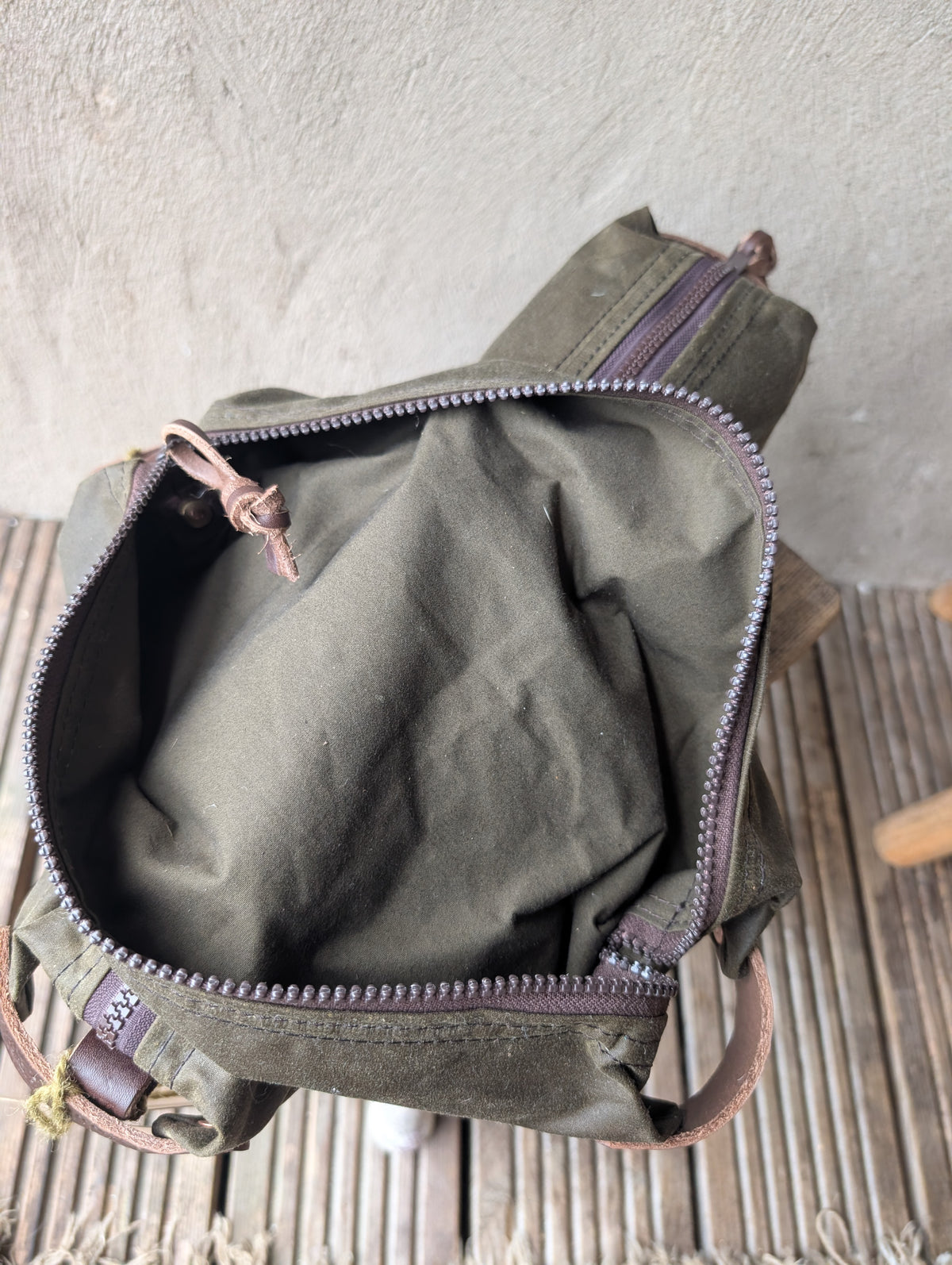 Dopp bag, double-lined waxed canvas packing cube with leather handles