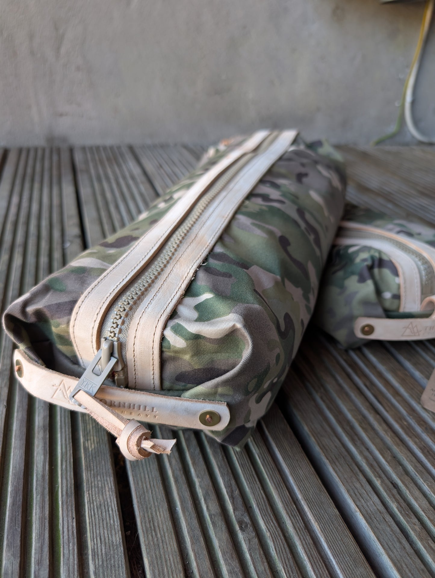 MTP large dopp bag, double-lined with leather handlesb and trim