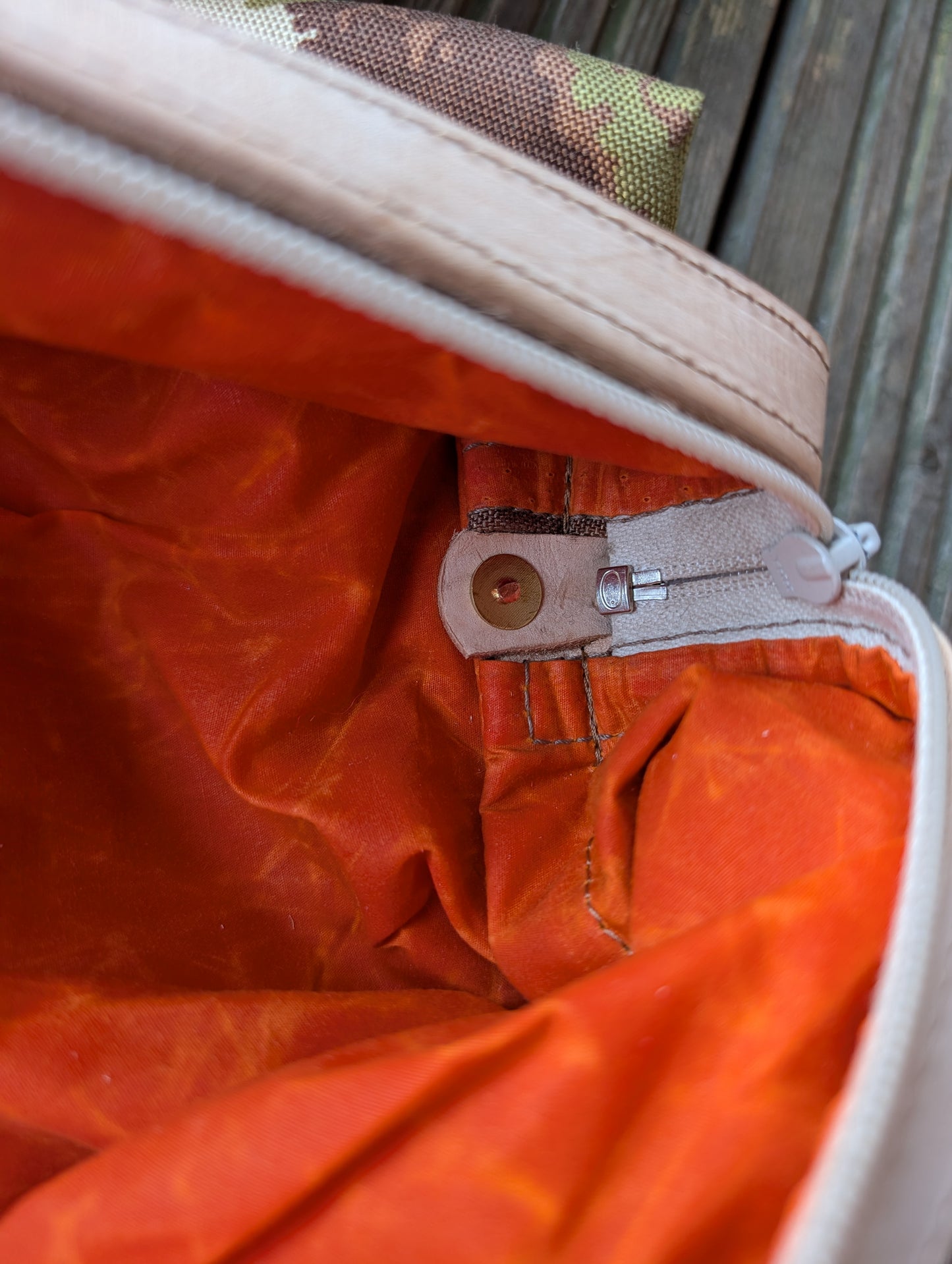 Italian vegetato camouflage large dopp bag, double-lined with leather handles and trim