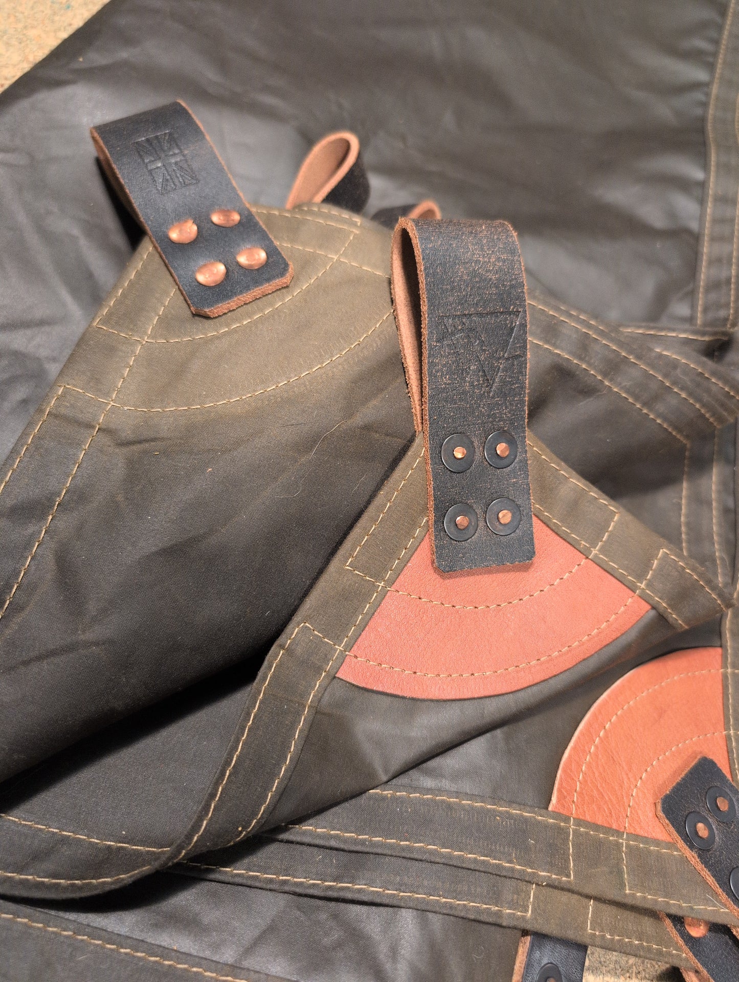 Sale: 8' x 8' simple classic tarp, OLIVE