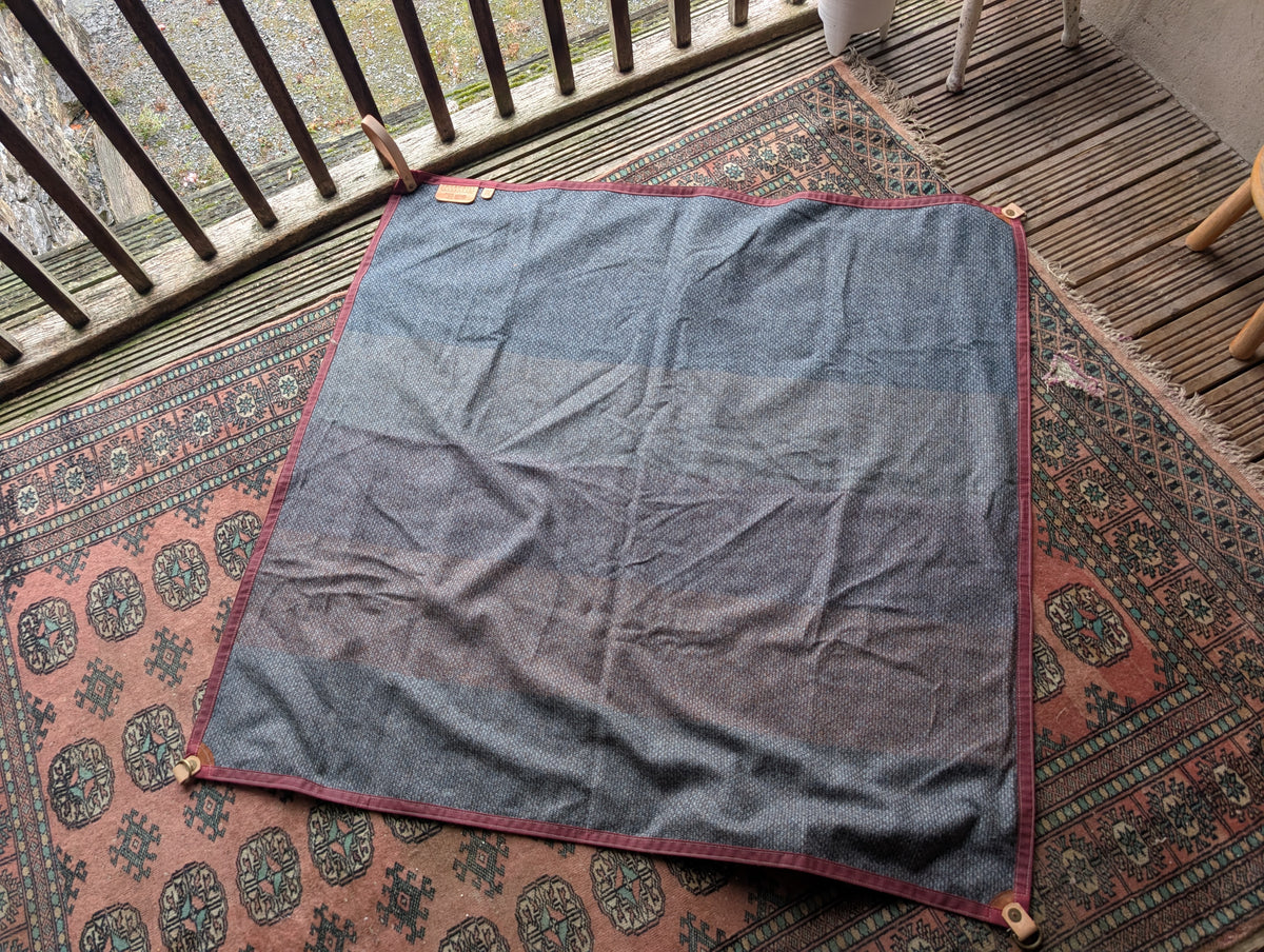 Wool lined, ground cloth/sit pad/ schleper waxed canvas-backed with leather tie-outs