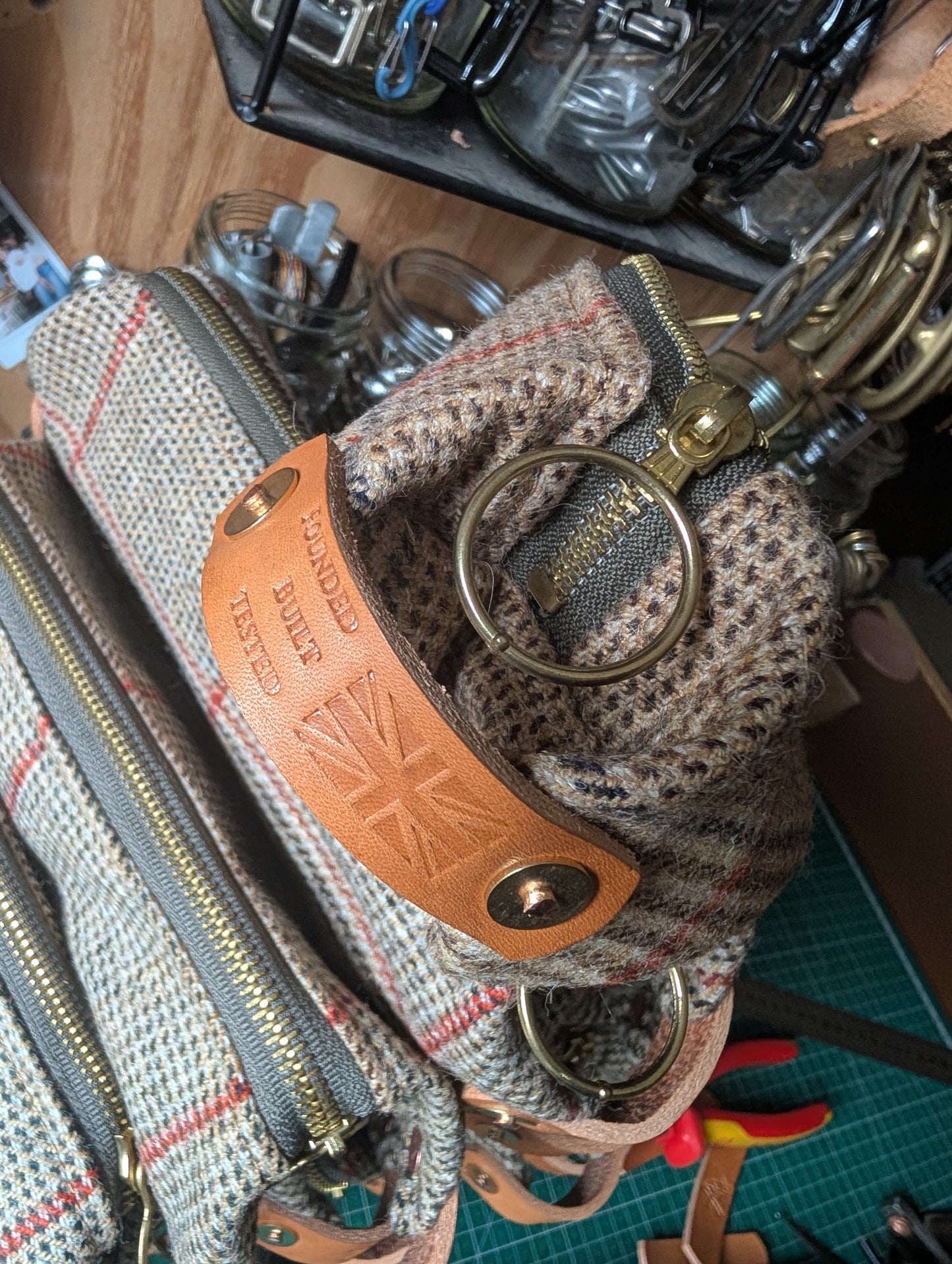 Wool 'n' wax  dopp bag, double-lined with leather handles