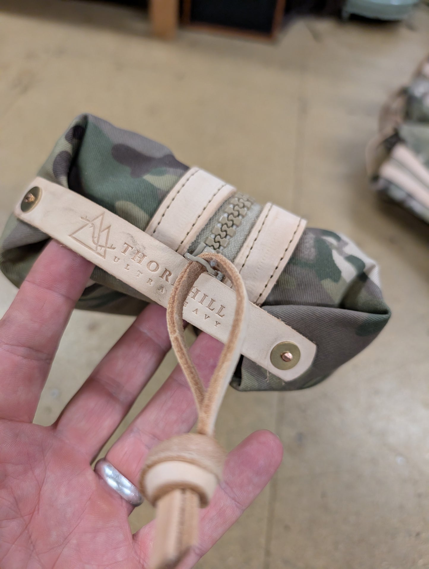 MTP large dopp bag, double-lined with leather handlesbamd trim