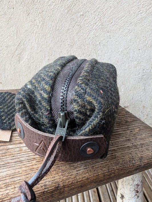 Sale Harris Tweed Wool 'n' wax  dinky dopp bag, double-lined with leather handles