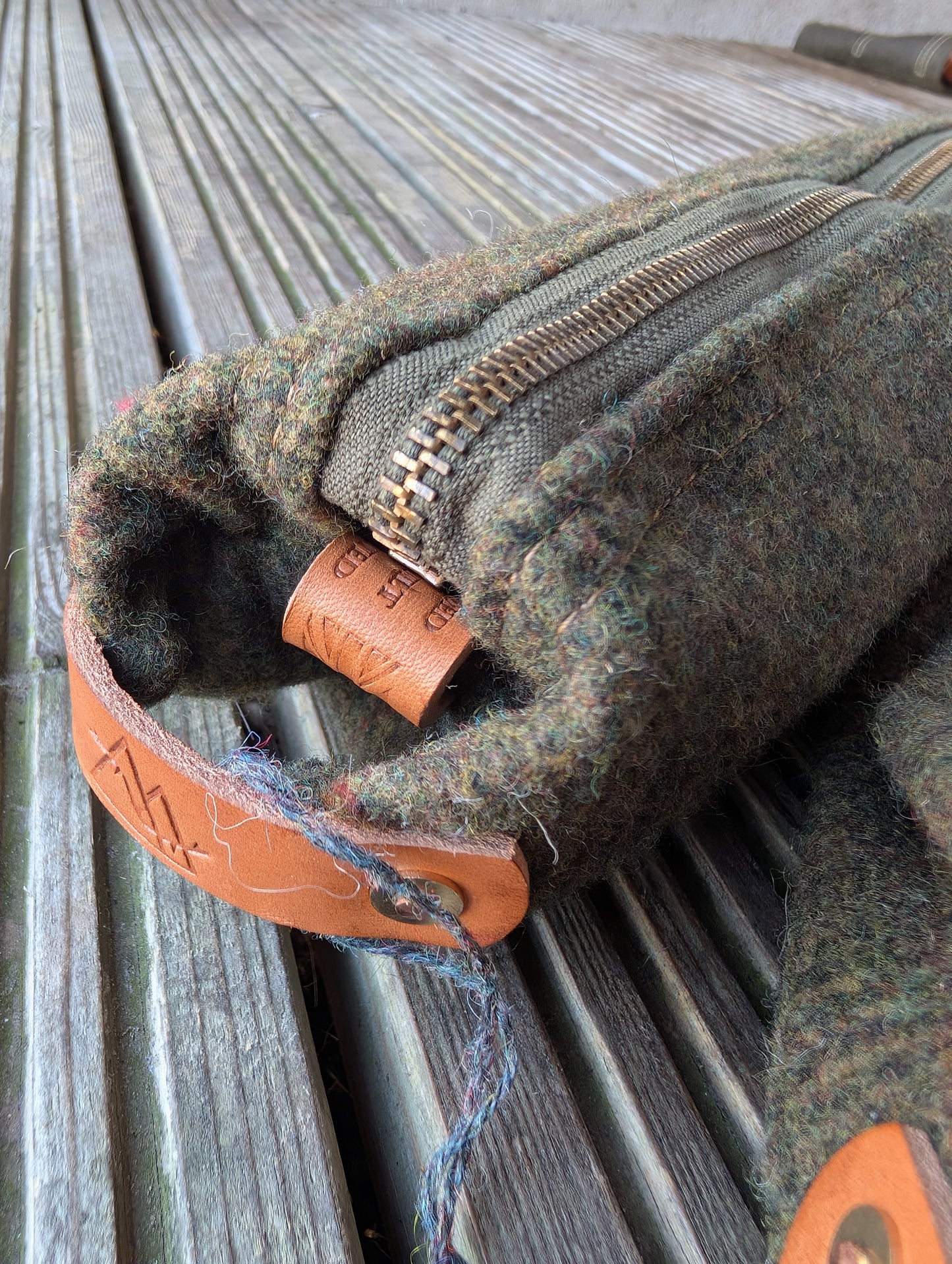 Wool 'n' wax skinny dopp bag, double-lined with vachetta leather handles