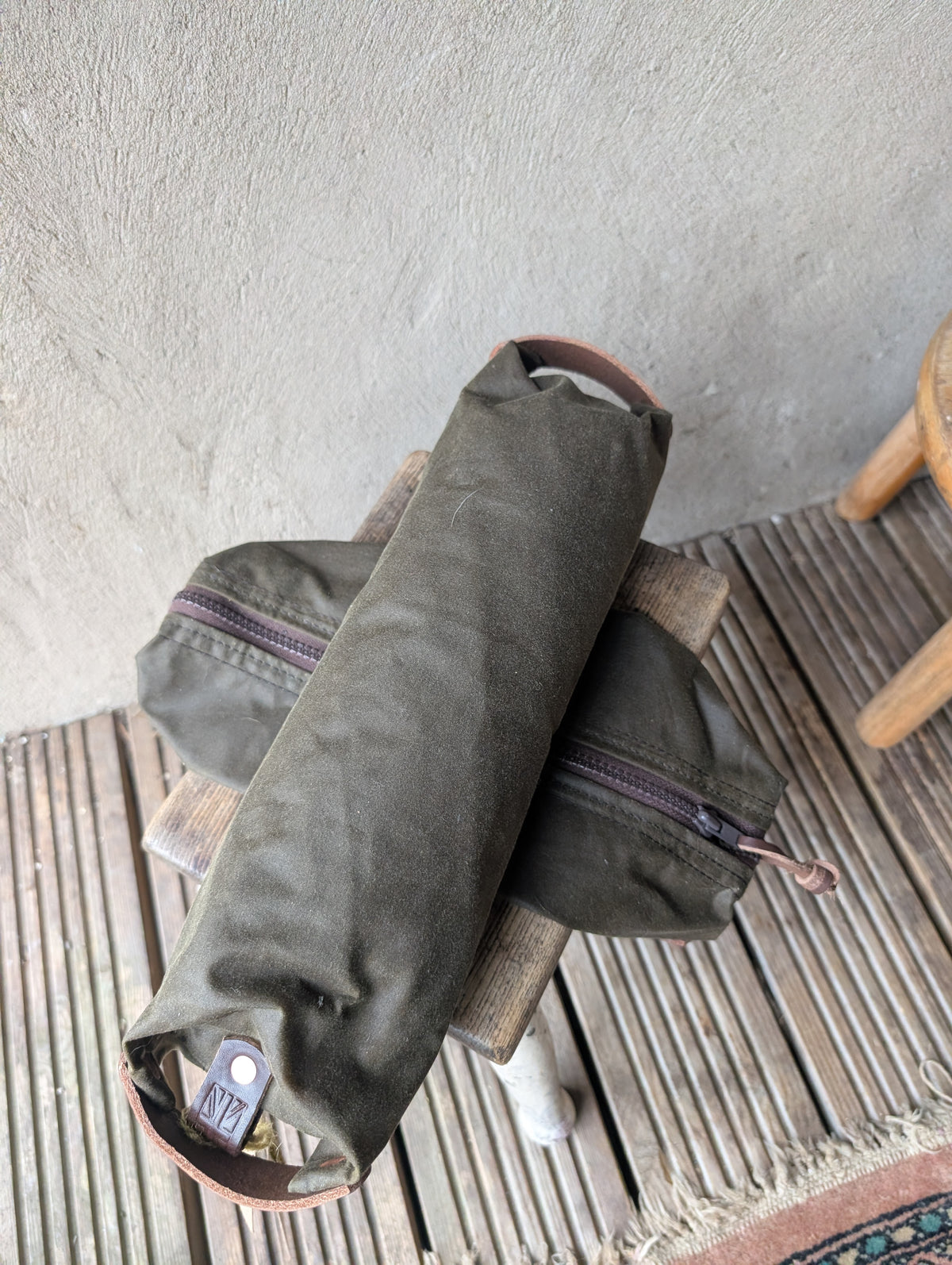 Dopp bag, double-lined waxed canvas packing cube with leather handles