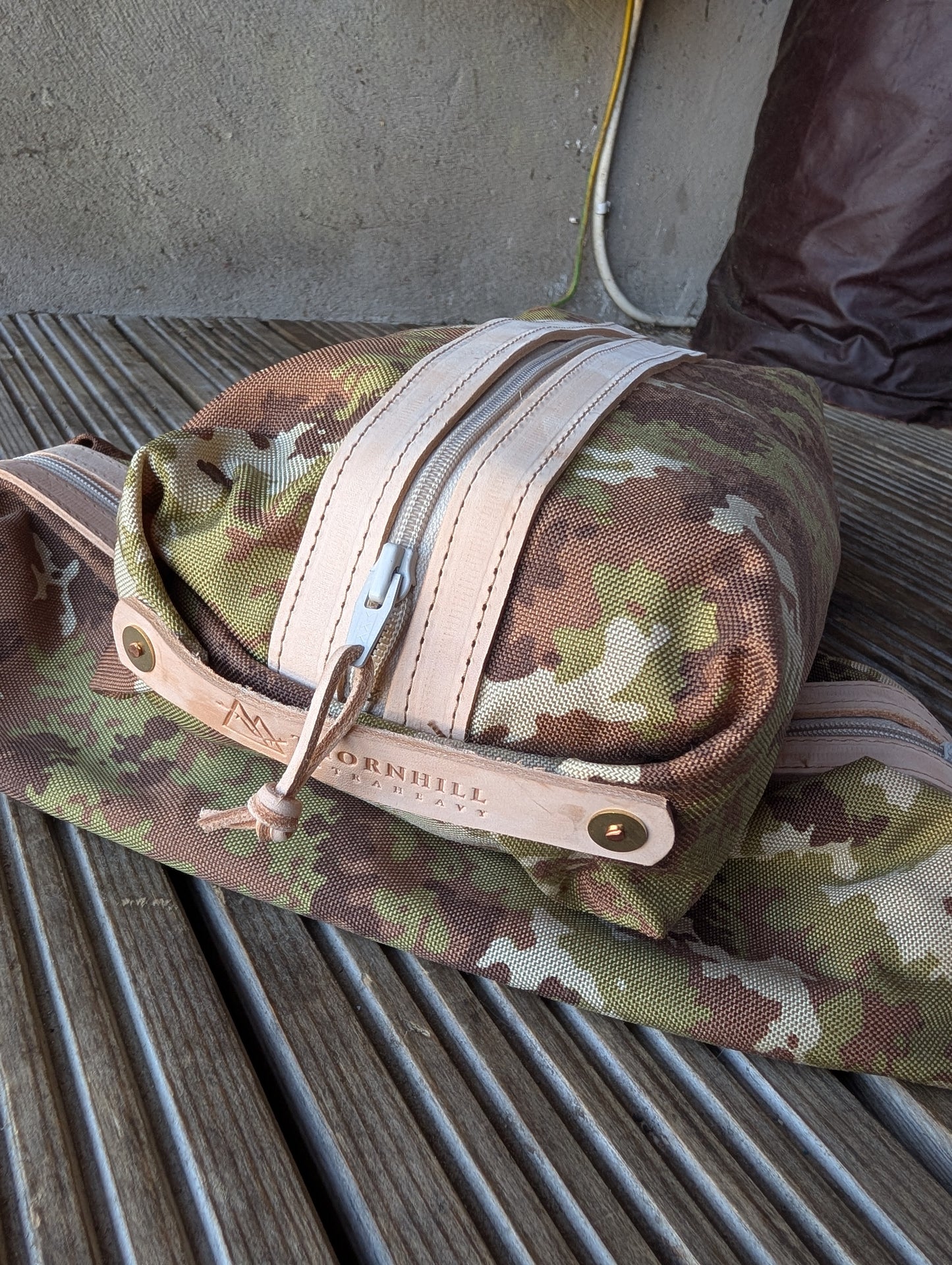 Italian vegetato camouflage large dopp bag, double-lined with leather handles and trim