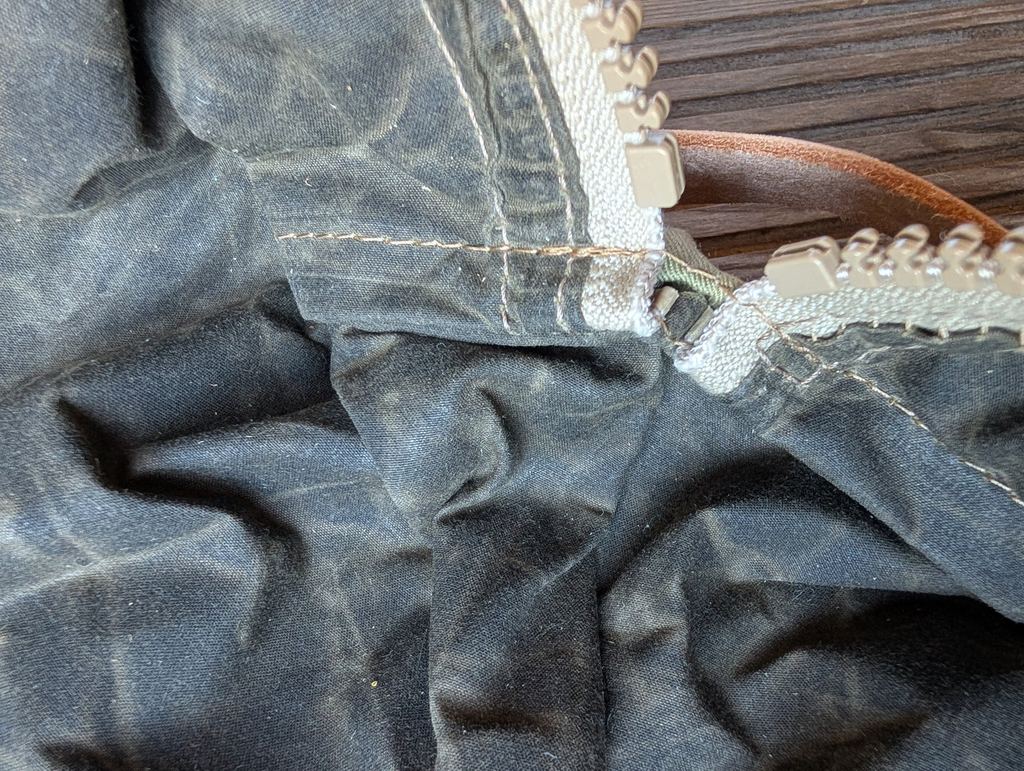 MTP large dopp bag, double-lined with leather handlesb and trim