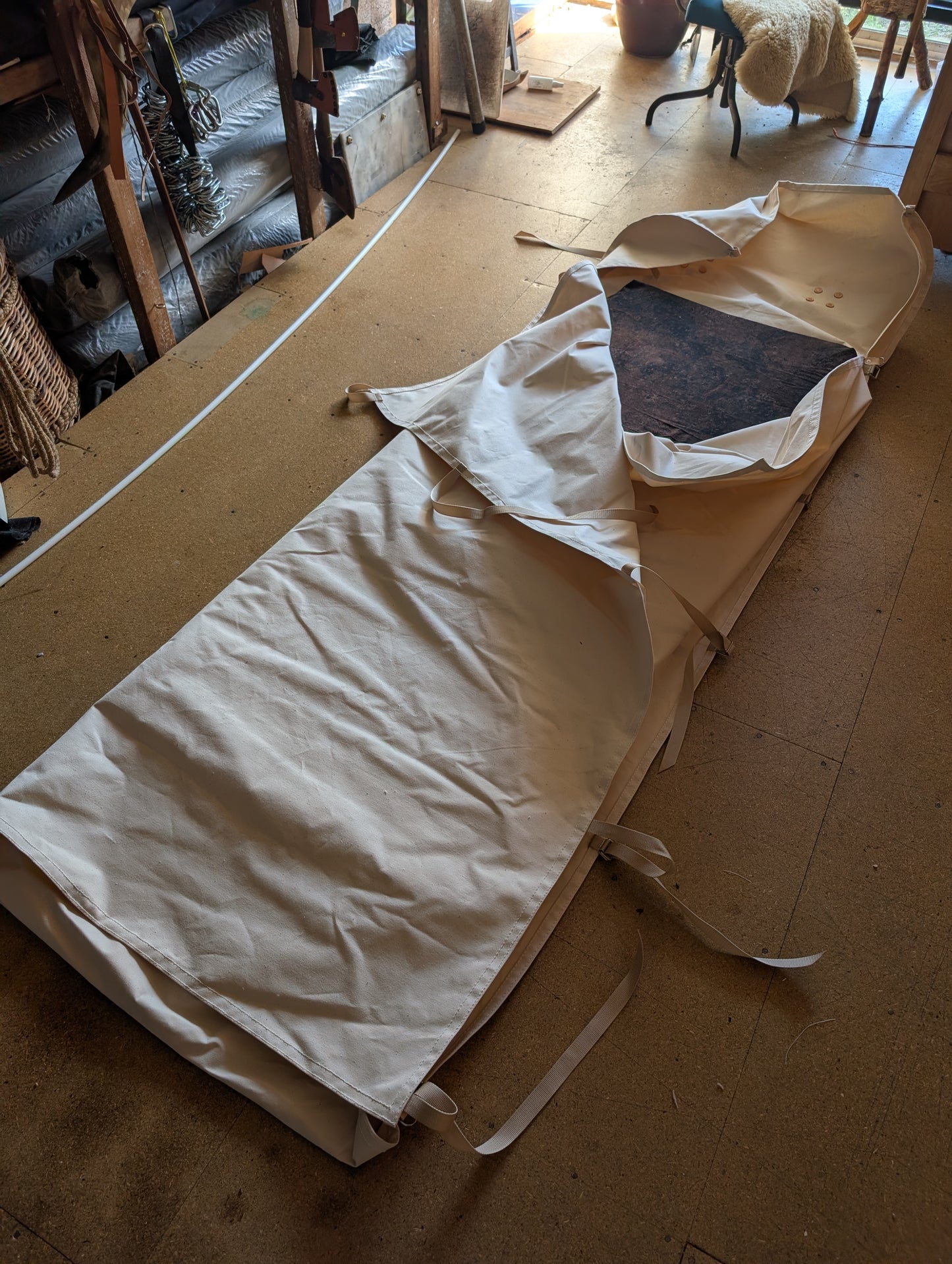 Canvas bedroll
