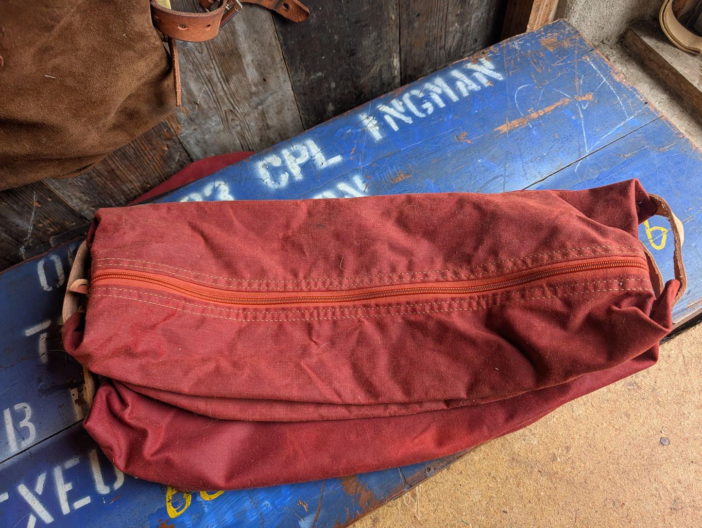 SALE Dopp bags, double-lined waxed canvas with leather handles