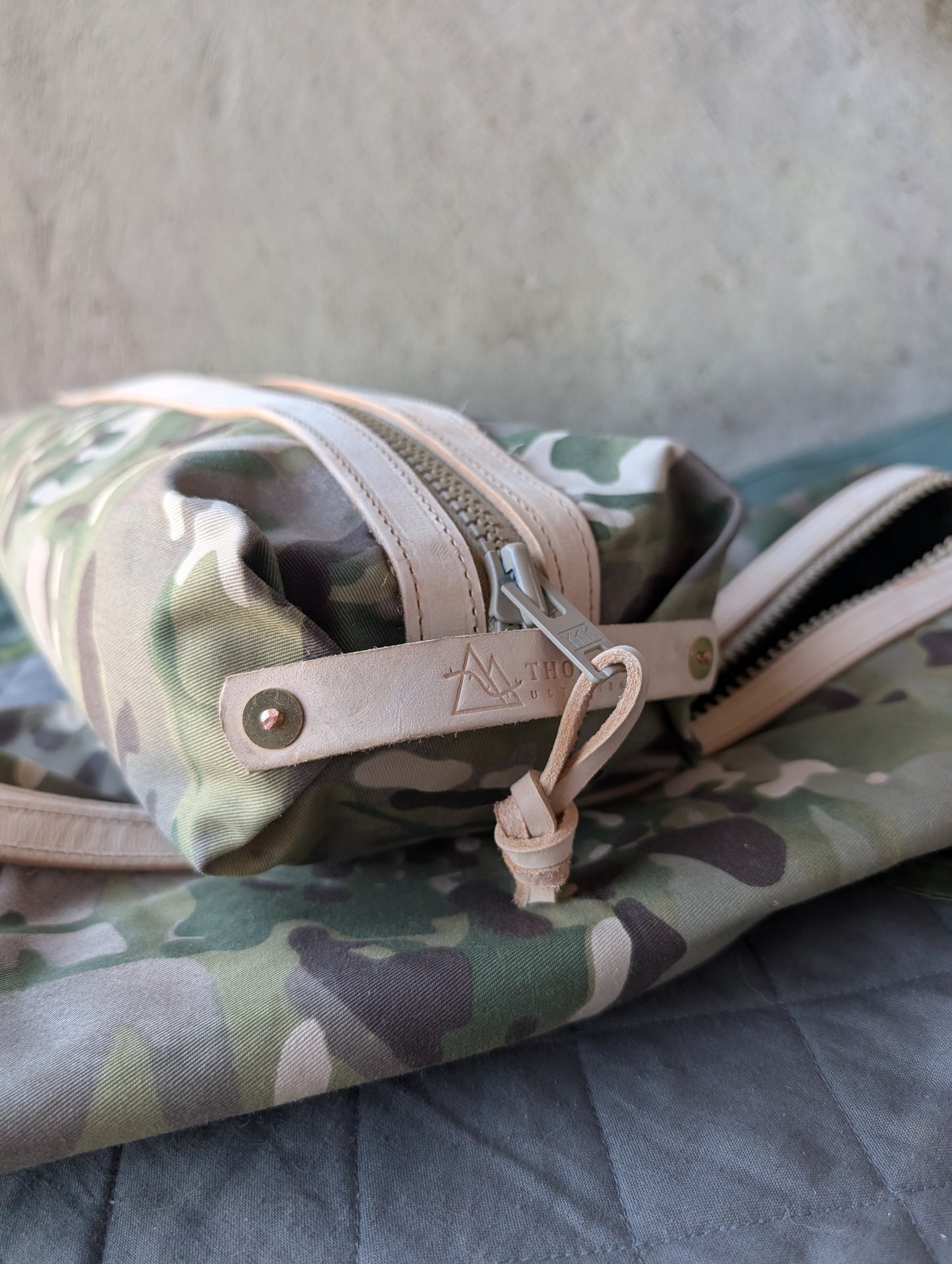 MTP large dopp bag, double-lined with leather handlesb and trim