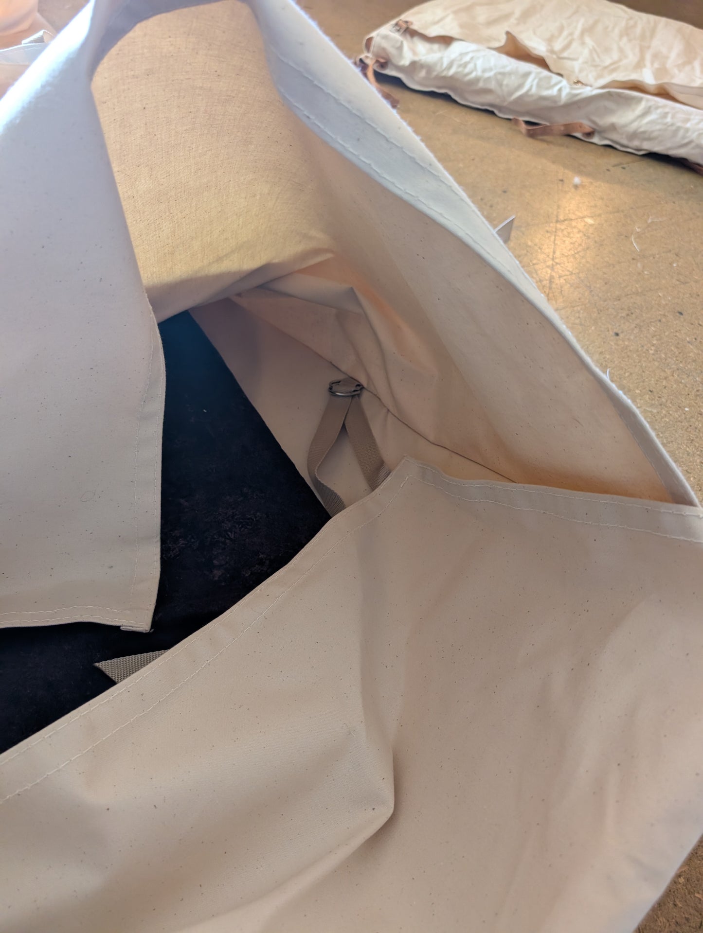 Canvas bedroll