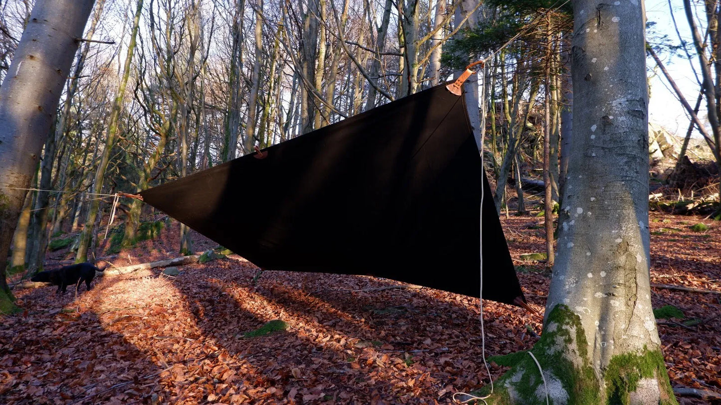 9' x 5' SOLO CLASSIC tarp, waxed canvas & leather tie outs